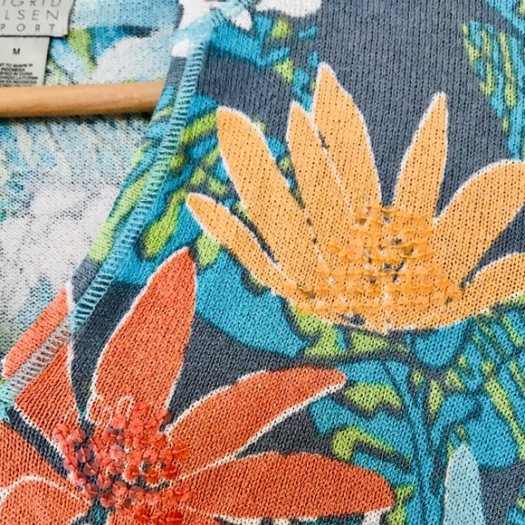 Sigrid Olsen Sport Sequined Tropical Floral Knit Sweater w MEASUREMENTS Medium - Picture 2 of 11